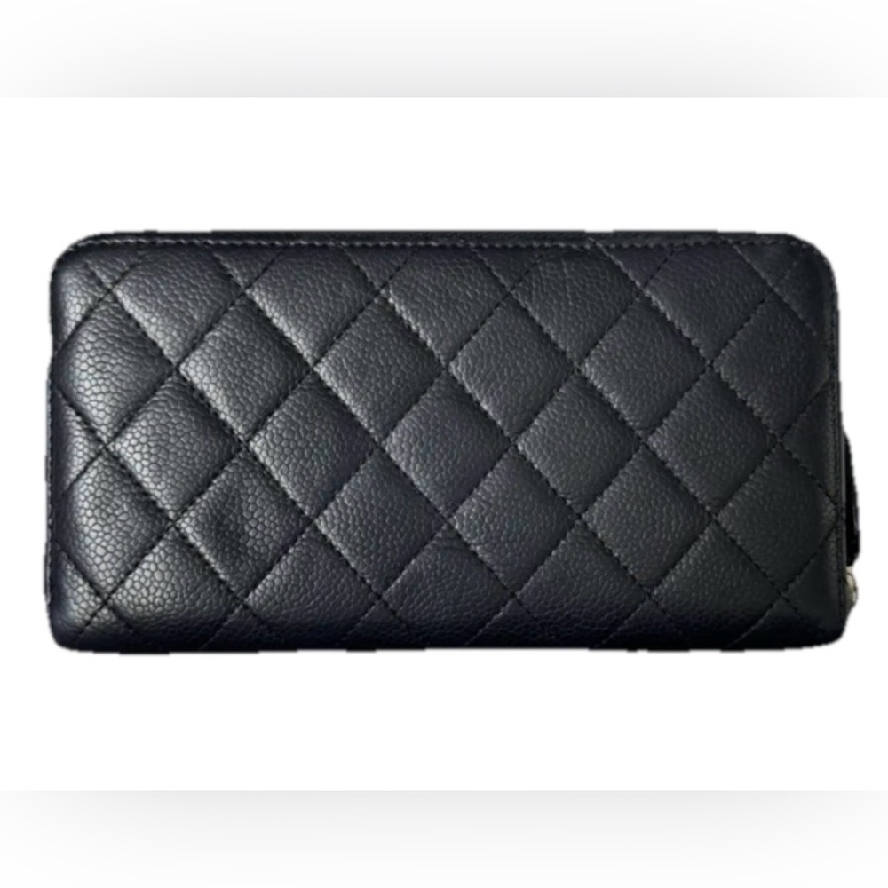 CHANEL Timeless Classic Lambskin  Zip around Wallet - Picture 2 of 12